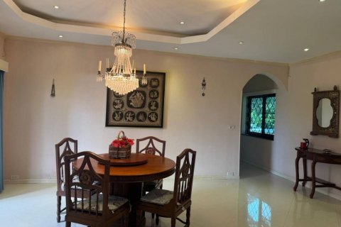 Condominio de 3 dormitorios en Cha-am, Tailandia № 134512 - foto 4