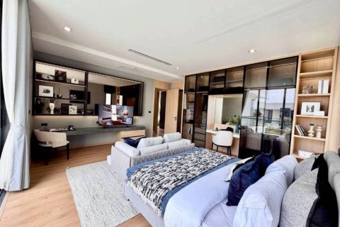 Chalet de 5 dormitorios en Pattaya, Tailandia № 134511 - foto 9