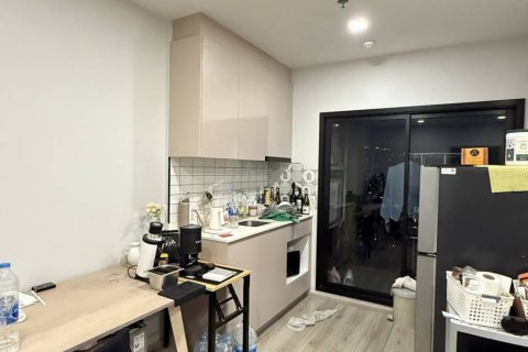 Condominio de 2 dormitorios en Chatuchak, Bangkok, Tailandia № 134510 - foto 4
