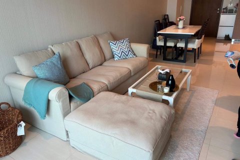 Condominio de 2 dormitorios en Pathum Wan, Bangkok, Tailandia № 133723 - foto 2
