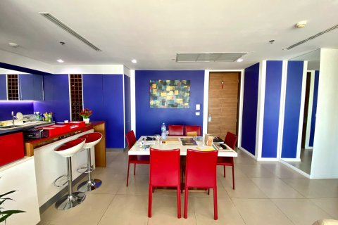 Condominio de 2 dormitorios en Khlong San, Bangkok, Tailandia № 133729 - foto 6