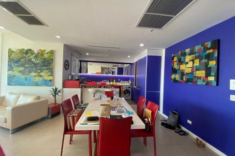 Condominio de 2 dormitorios en Khlong San, Bangkok, Tailandia № 133729 - foto 5
