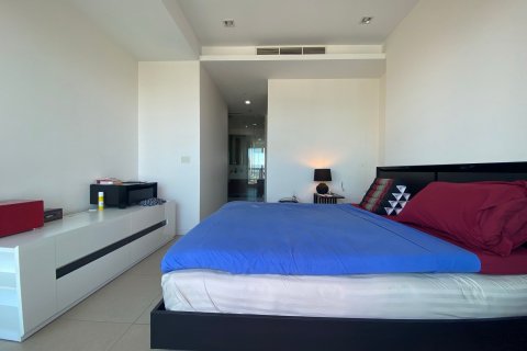 Condominio de 2 dormitorios en Khlong San, Bangkok, Tailandia № 133729 - foto 12