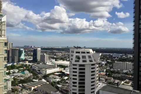 Condominio de 3 dormitorios en Watthana, Bangkok, Tailandia № 133728 - foto 12