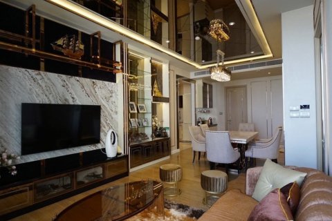 Condo à Khlong San, Bangkok, Thaïlande, 2 chambres  № 133727