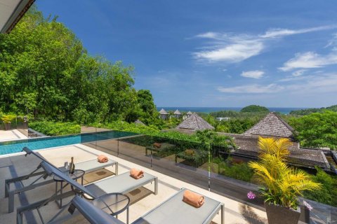 Chalet de 5 dormitorios en Layan Beach, Tailandia № 133725 - foto 21