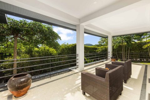 Chalet de 5 dormitorios en Layan Beach, Tailandia № 133725 - foto 16