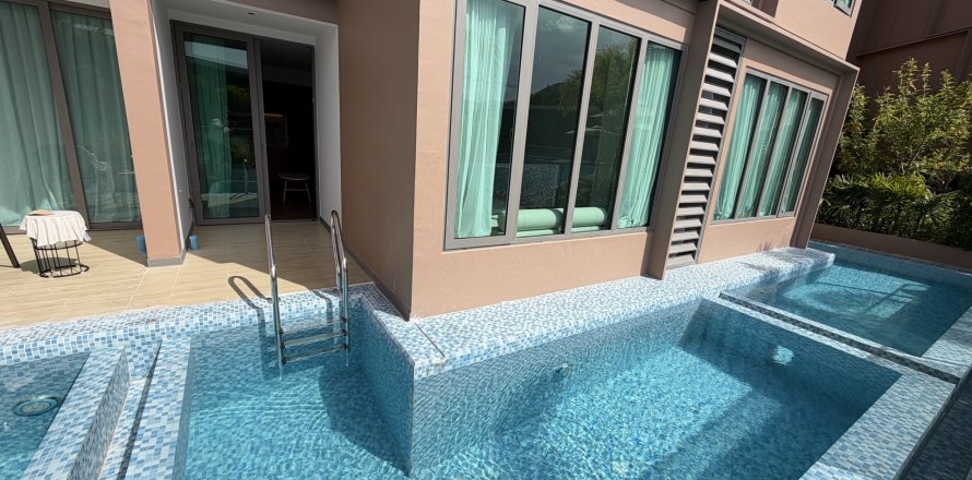 Estudio en el condominio en Kathu, Tailandia № 141369