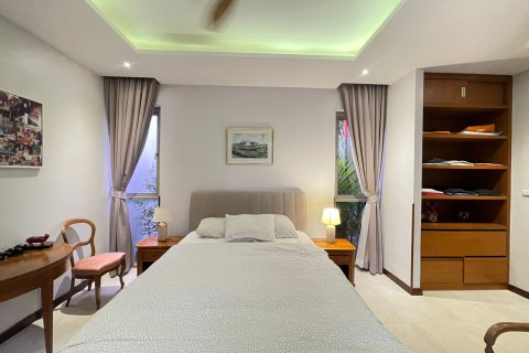 Chalet de 4 dormitorios en Phuket, Tailandia № 147604 - foto 27