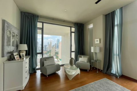 Ático de 3 dormitorios en Sathon, Bangkok, Tailandia № 48023 - foto 8