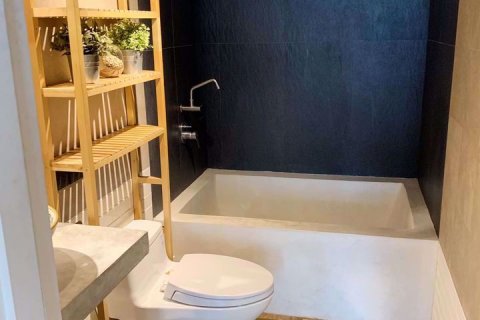 Condo à Bang Rak, Bangkok, Thaïlande, 1 chambre № 48026 - photo 12