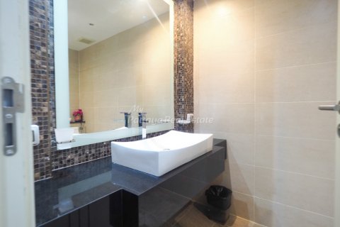Condo in Bang Lamung, Thailand, 2 bedrooms  № 68210 - photo 2