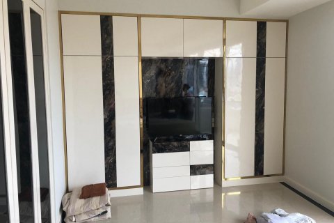 Condominio de 3 dormitorios en Khlong San, Bangkok, Tailandia № 138523 - foto 7