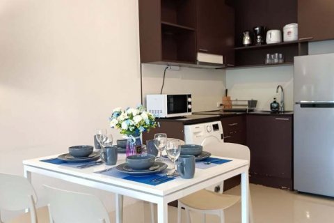 Estudio en el condominio en Phuket, Tailandia № 138519 - foto 2