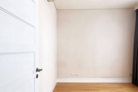 Condominio de 3 dormitorios en Khlong Toei, Bangkok, Tailandia № 133939 - foto 17