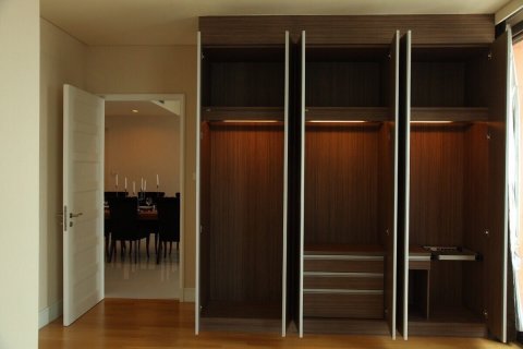 Condominio de 3 dormitorios en Khlong Toei, Bangkok, Tailandia № 133939 - foto 4