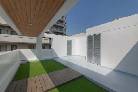 Chalet de 3 dormitorios en Watthana, Bangkok, Tailandia № 133934 - foto 8