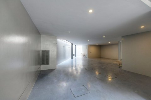 Chalet de 3 dormitorios en Watthana, Bangkok, Tailandia № 133934 - foto 30