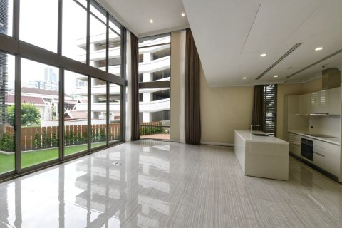 Chalet de 3 dormitorios en Watthana, Bangkok, Tailandia № 133934 - foto 19