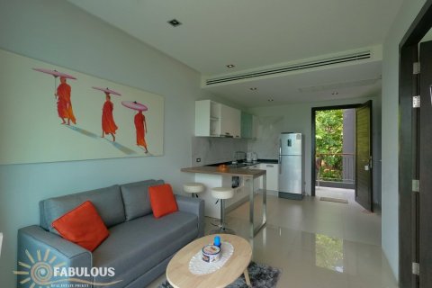 Condominio de 1 dormitorio en Patong, Tailandia № 179548 - foto 3