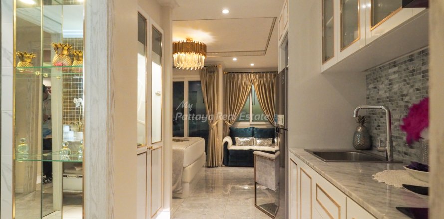 Estudio en el condominio en Bang Lamung, Tailandia № 205218