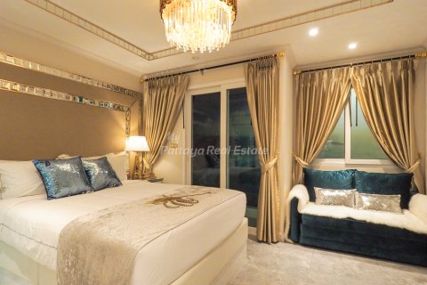 Estudio en el condominio en Bang Lamung, Tailandia № 205218 - foto 3
