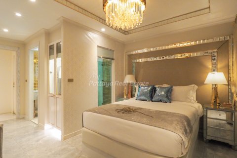 Estudio en el condominio en Bang Lamung, Tailandia № 205218 - foto 4