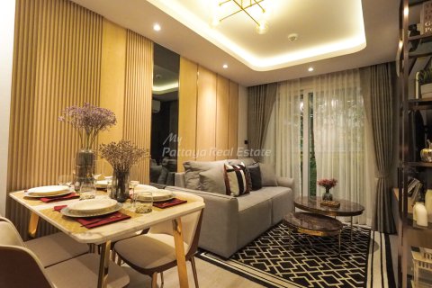 Condominio de 1 dormitorio en Bang Lamung, Tailandia № 205223 - foto 3