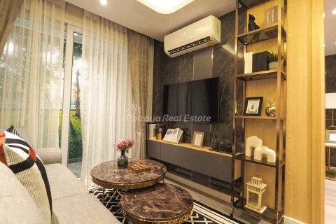 Condominio de 1 dormitorio en Bang Lamung, Tailandia № 205223 - foto 4
