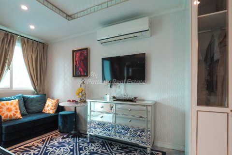 Estudio en el condominio en Bang Lamung, Tailandia № 205219 - foto 7
