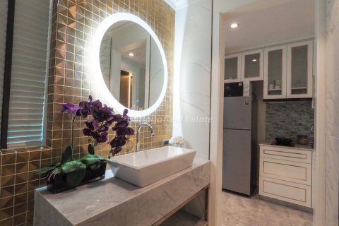 Estudio en el condominio en Bang Lamung, Tailandia № 205219 - foto 9