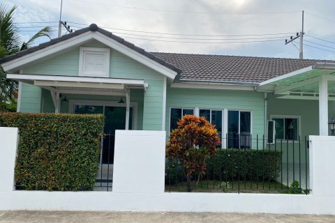 Haus in Hua Hin, Thailand 3 Schlafzimmer № 172041 - Foto 2