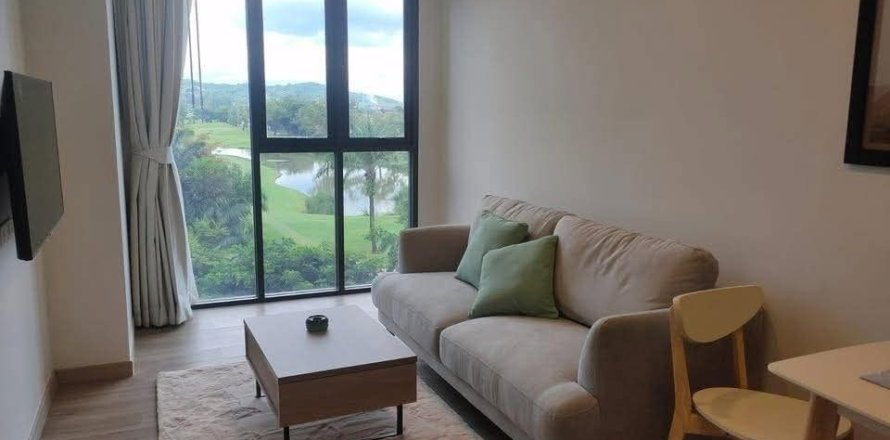 Studio in the Condo in Phuket, Thailand № 172042