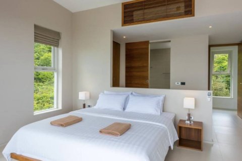 Dúplex de 3 dormitorios en Surat Thani, Tailandia № 152559 - foto 10