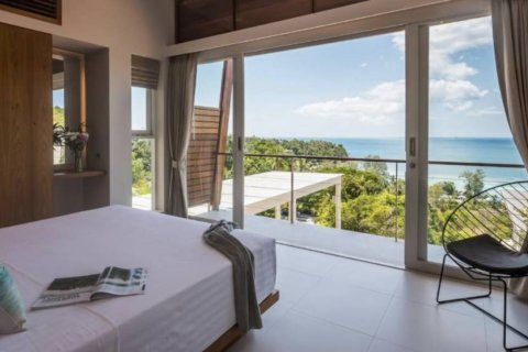 Dúplex de 3 dormitorios en Surat Thani, Tailandia № 152559 - foto 9