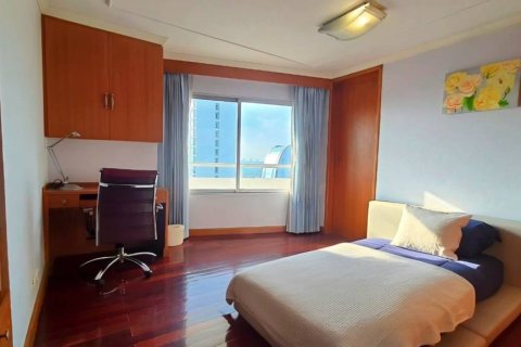Condominio de 3 dormitorios en Bangkok, Tailandia № 152563 - foto 4
