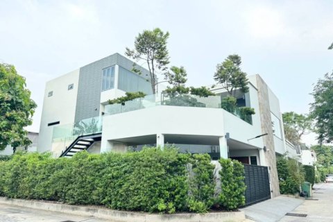 Haus in Bangkok, Thailand 5 Schlafzimmer № 152564
