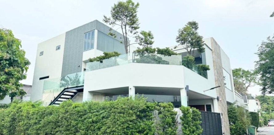 Casa de 5 dormitorios en Bangkok, Tailandia № 152564