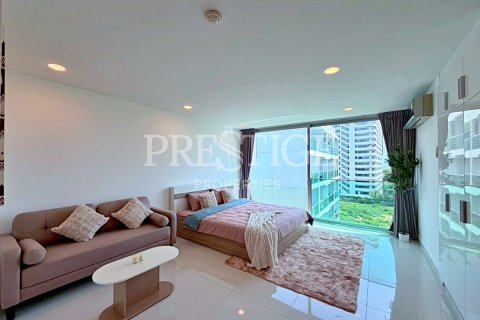 Estudio en el condominio en Pattaya, Tailandia № 208965