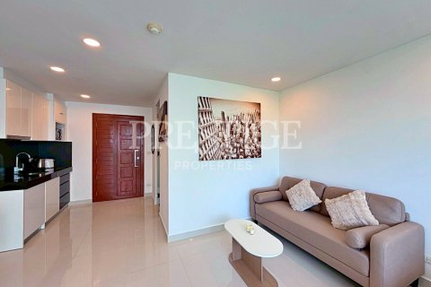 Estudio en el condominio en Pattaya, Tailandia № 208965 - foto 2