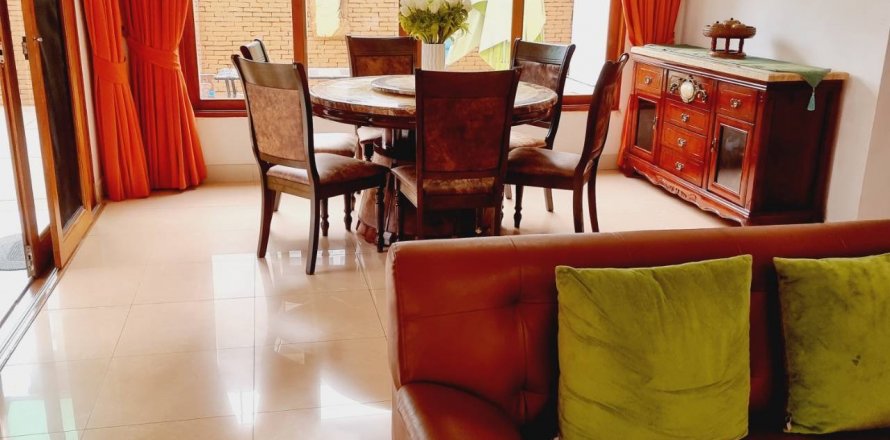 House on Jomtien Beach, Pattaya, Thailand 4 bedrooms № 54697