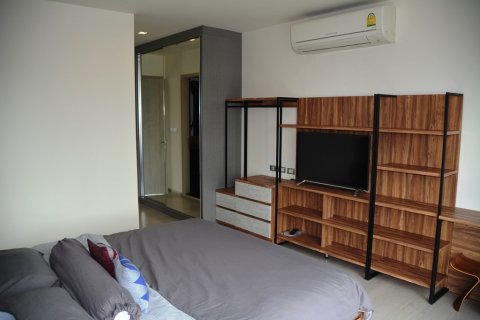 Condominio de 2 dormitorios en Bangkok, Tailandia № 66686 - foto 13