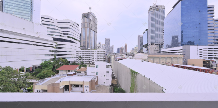 Condominio de 3 dormitorios en Bangkok, Tailandia № 190113