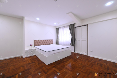 Condominio de 3 dormitorios en Bangkok, Tailandia № 190113 - foto 8