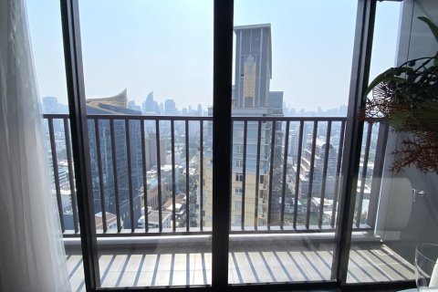 Condo à Watthana, Bangkok, Thaïlande, 2 chambres № 200946 - photo 4