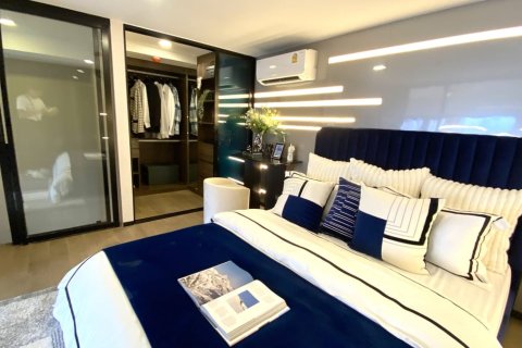 Condominio de 1 dormitorio en Watthana, Bangkok, Tailandia № 200952 - foto 10