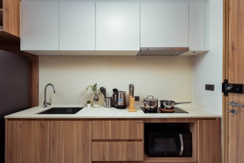 Estudio en el condominio en Bangkok, Tailandia № 180557 - foto 5