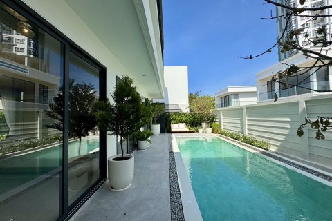 Haus in Pattaya, Thailand 5 Schlafzimmer № 118421