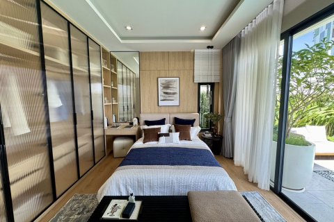 Casa de 5 dormitorios en Pattaya, Tailandia № 118421 - foto 14