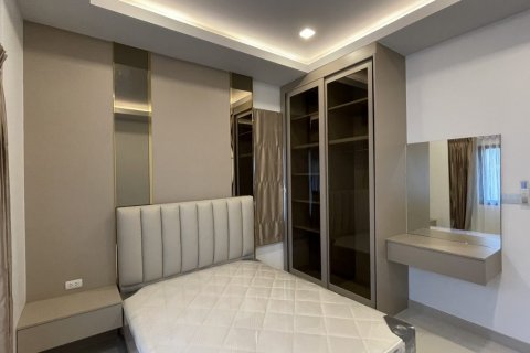 Casa de 4 dormitorios en Bang Lamung, Tailandia № 118420 - foto 22